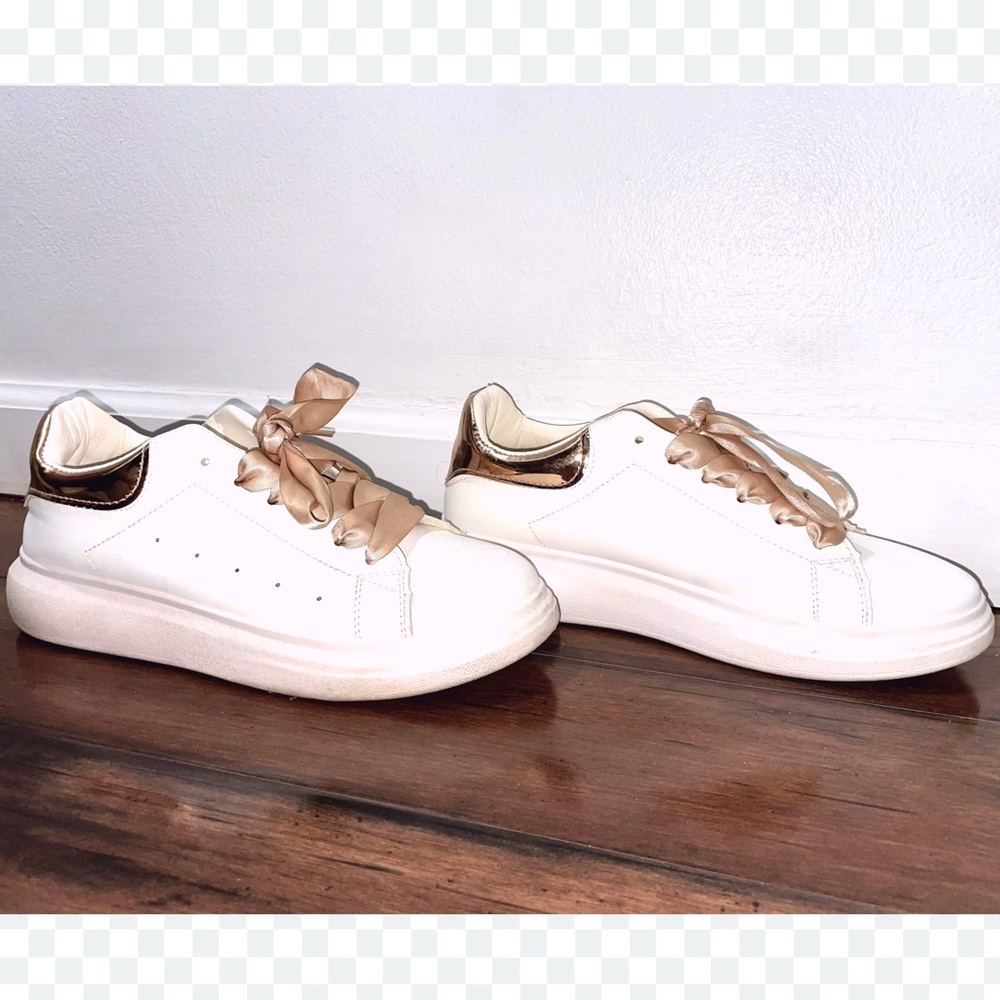 White and Rose Gold Sneaker Ribbon Laces Size EUR40